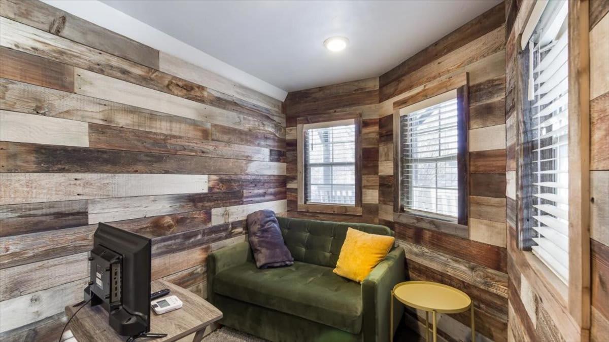The Huckleberry A Teton Tiny Home Дриггс Экстерьер фото