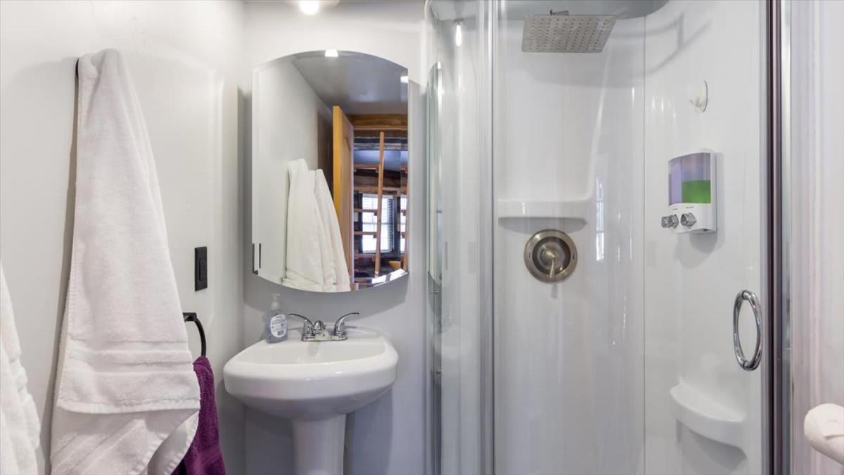 The Huckleberry A Teton Tiny Home Дриггс Экстерьер фото